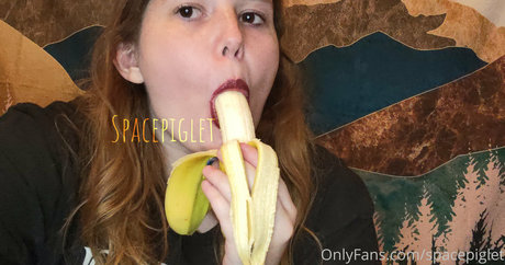 lesbian onlyfans nice picture