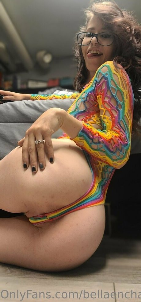 bellaenchantressxxx art star image
