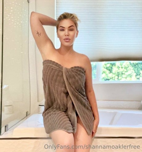 shannamoaklerfree model nudes archive