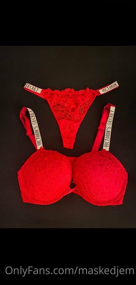 maskedjem sex actress galleries