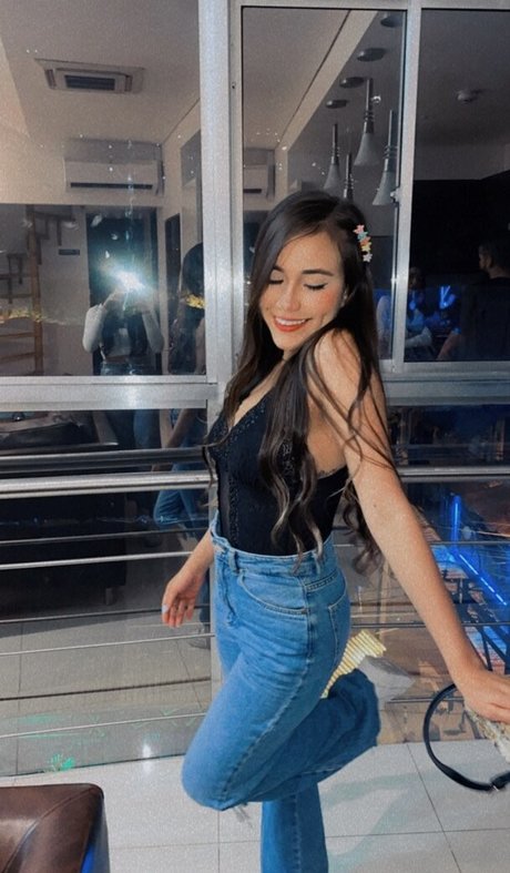 Huge Tits Nataly hot pornstar img