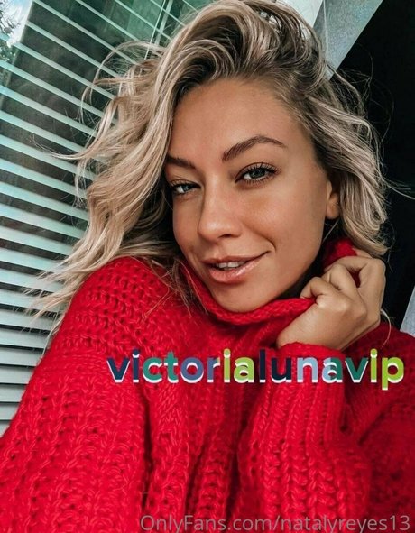 Huge Tits Nataly erotic model pictures