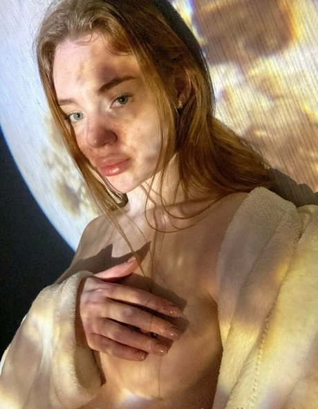 camilanaughty model pornographic pics