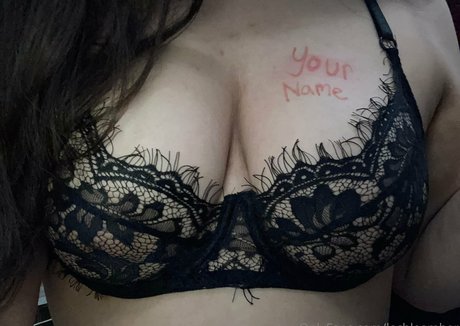 lachleamber adult model photo