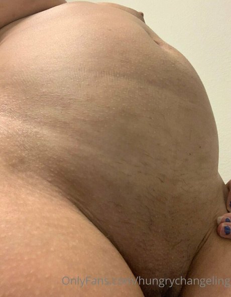 hungrychangeling sexy actress pic
