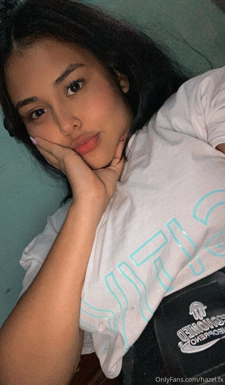 hazelxfox model exclusive pics