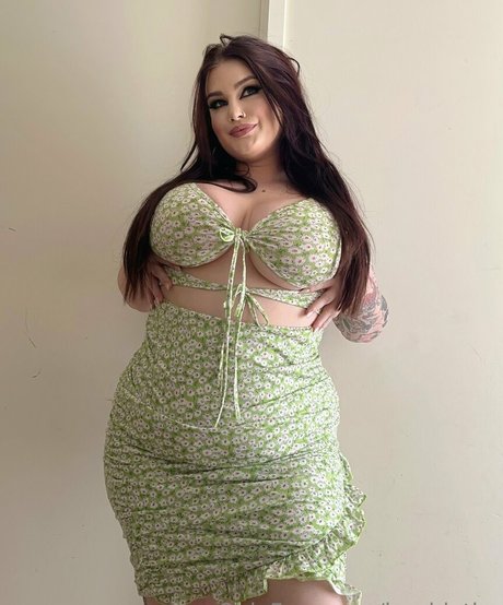 jessblythe hot star picture