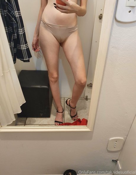 takaidesuoficial hot model photos