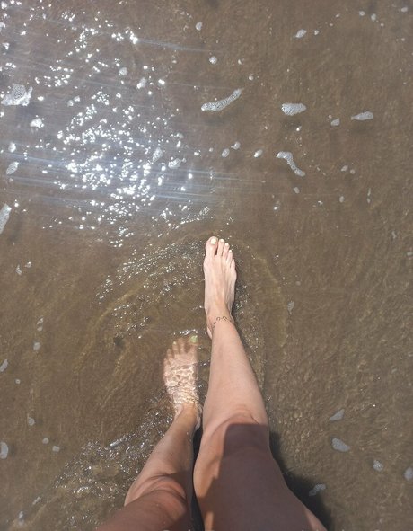 clarita feet beautiful star picture