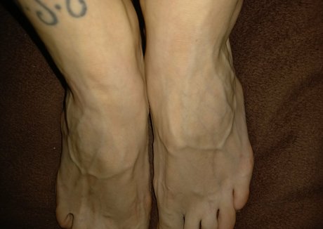 clarita feet top star pictures