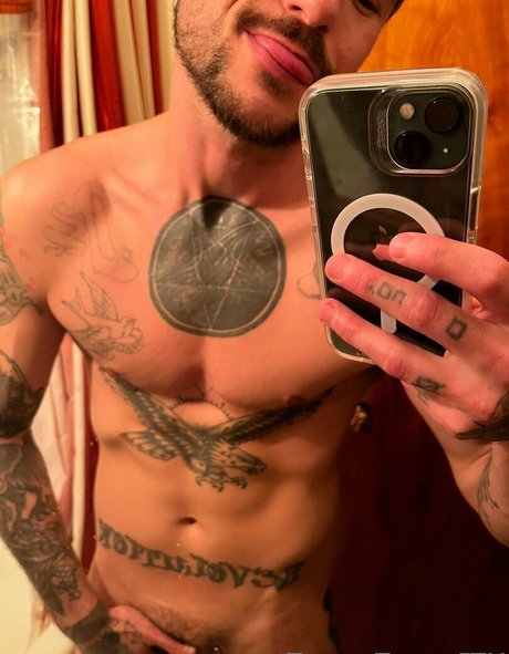 ftmtommytanner naked pornstar images