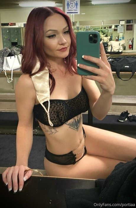 portiaa pornstar sexy photos