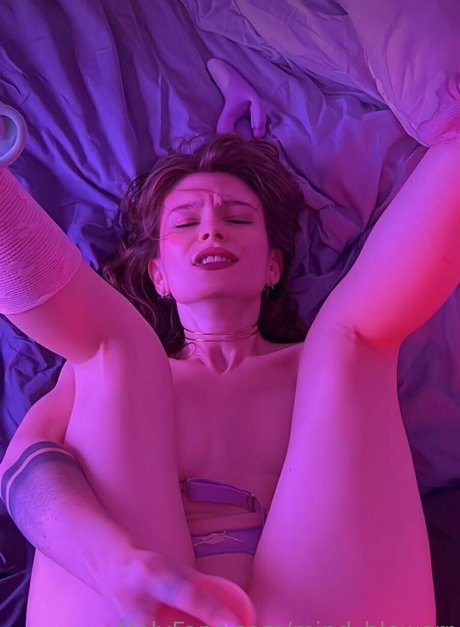 mind blowerr erotic model pictures
