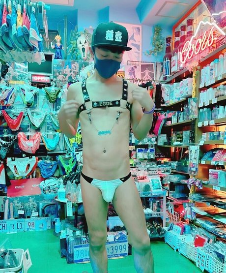 wanko kun01 nude star galleries