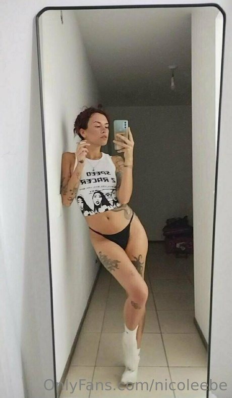 nicoleebe sexy star picture