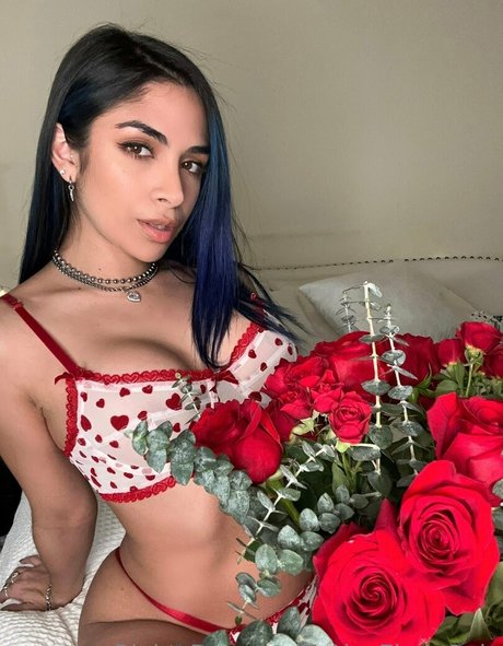 aemagz art pornstar pics