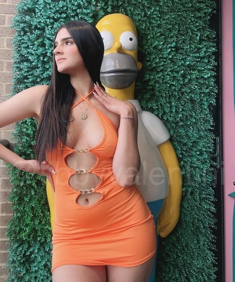 Libbyvalentini star exclusive images