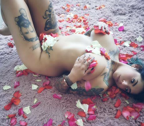 miaumiloucb nudes pornstar picture