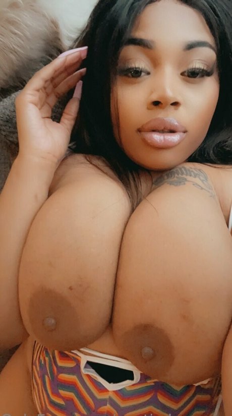 exoticdreamsxo nude pornstar picture