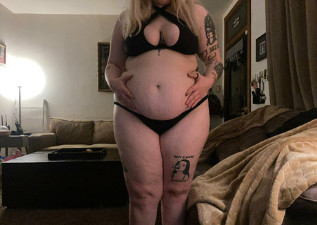 plumppumkin naked star pictures