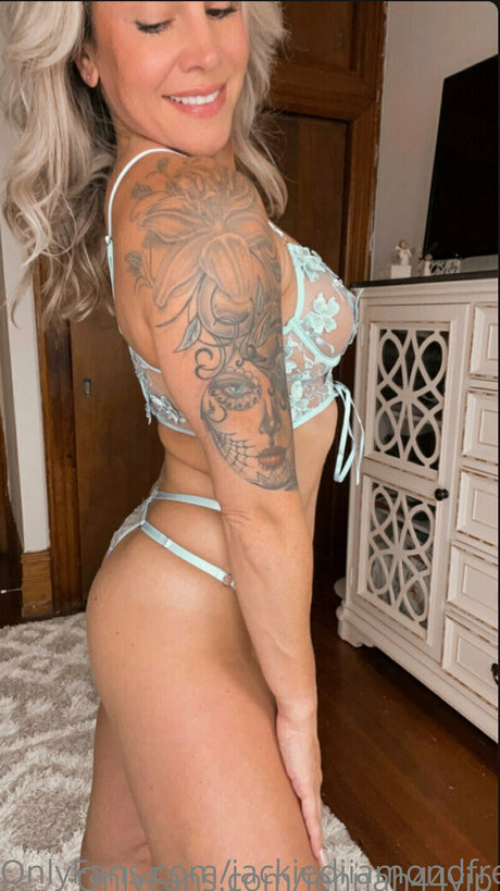 jackiediiamondfree star erotic image