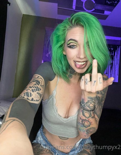 bbthumpy pornographic model img