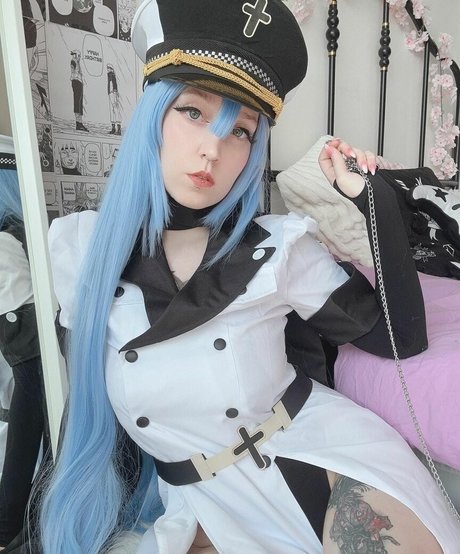 DeidarasBae adult model photo