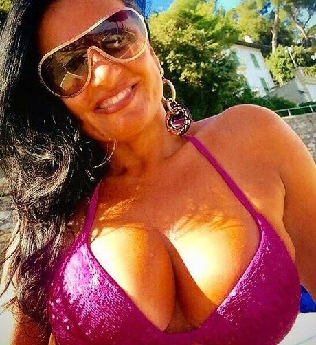 mini dress onlyfans free nude pictures