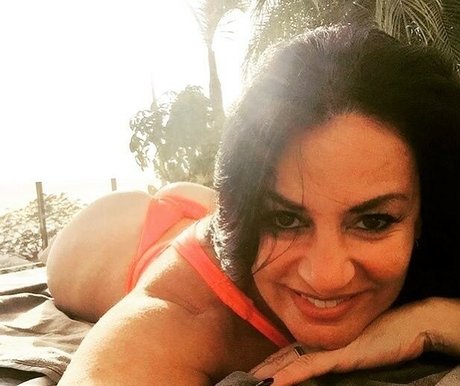 Angela Cavagna exclusive model images