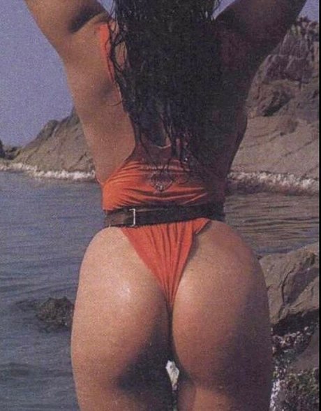 Angela Cavagna exclusive actress galleries