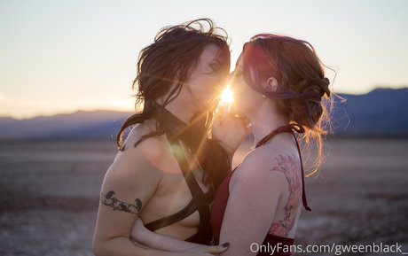 gweenvip erotic model photo
