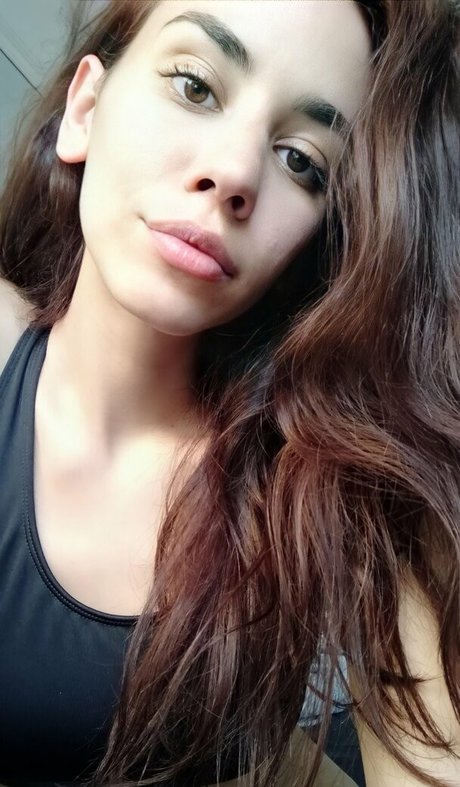 Vera Kaludi model naked pics
