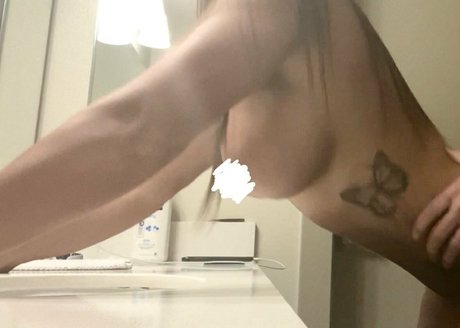 courtneyltilliavip nudes model pic