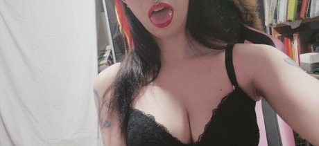 yoko foxy star nudes gallery