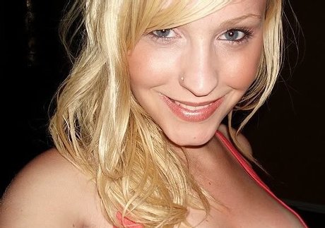 Jessica Blondet erotic pornstar picture
