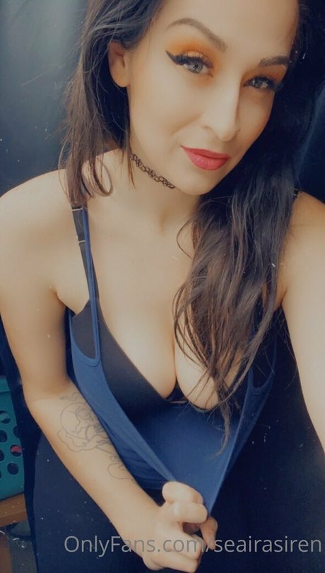 seairasiren pornographic model photo