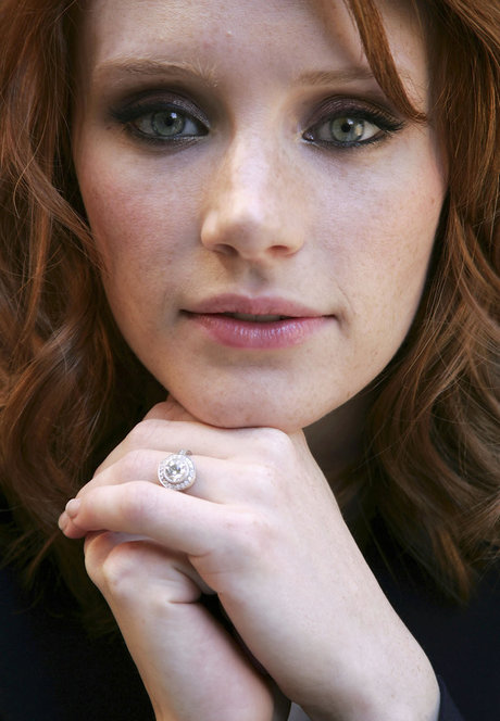 Bryce Dallas Howard star exclusive pics