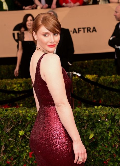 Bryce Dallas Howard model sexy archive