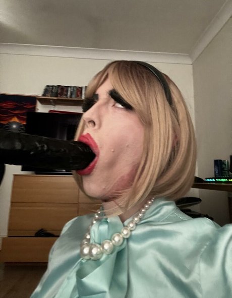 CynthiaSatinXXX pornographic star photo