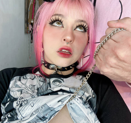 lamoon nsfw pornstar naked photos