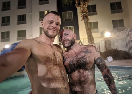 wadewolfgar sexy star pics