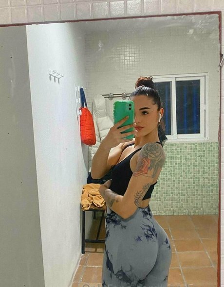Candyyysx star nude pics