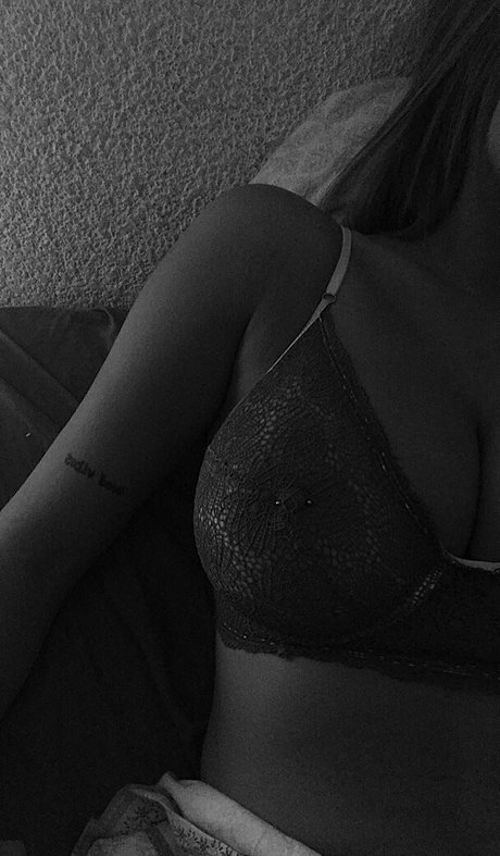 grandma onlyfans nude picture