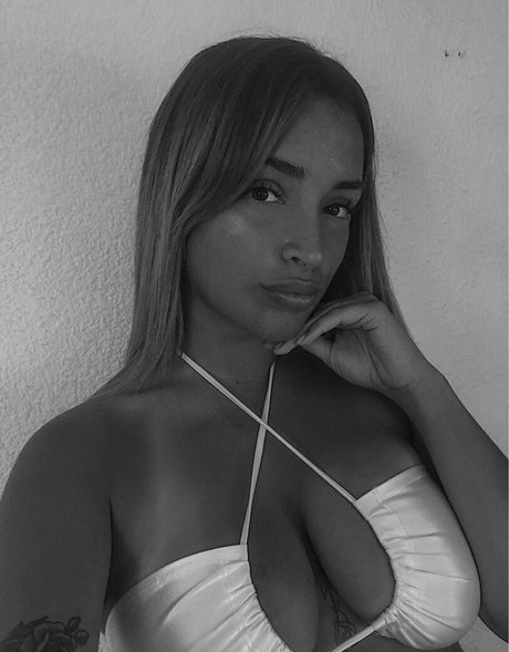 ebony sloppy onlyfans nude archive