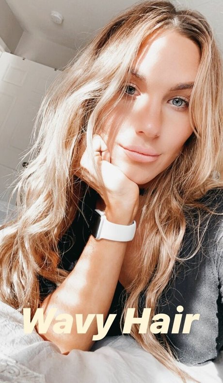 Dezmin Schubel actress img