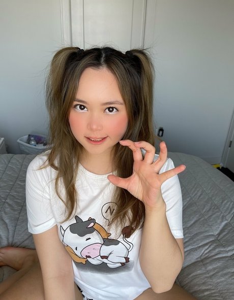 ambiyah star xxx photos