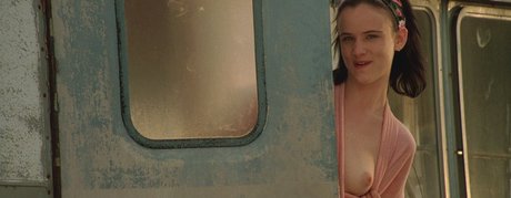 Juliette Lewis nude pornstar pic