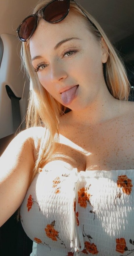 Raelyne Summeier star sex galleries