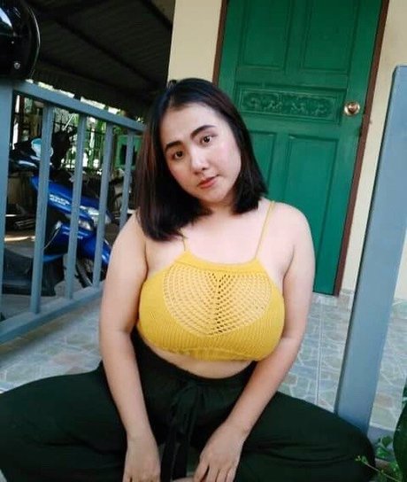 Phiromya Pangyouk model sexy archive