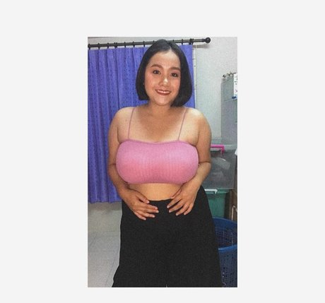Phiromya Pangyouk beautiful model pictures